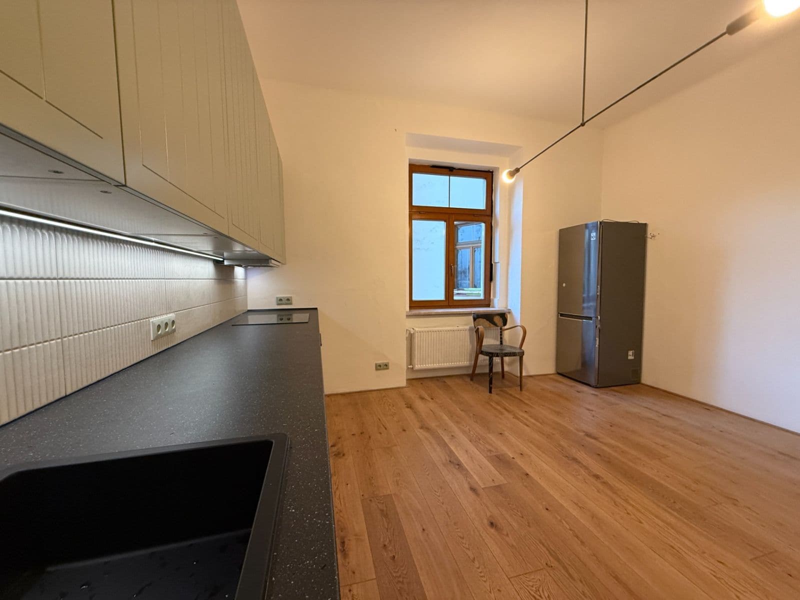 Pronájem bytu 2+1 84 m², Jaselská, Praha, Praha Pronájem bytu 2+1 84 m², Jaselská, Praha, Praha