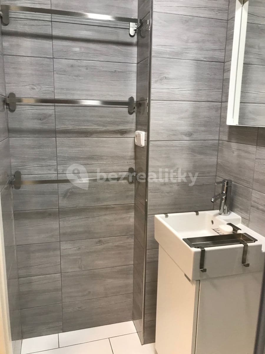 Pronájem bytu 3+1 60 m², Sulická, Praha, Praha Pronájem bytu 3+1 60 m², Sulická, Praha, Praha