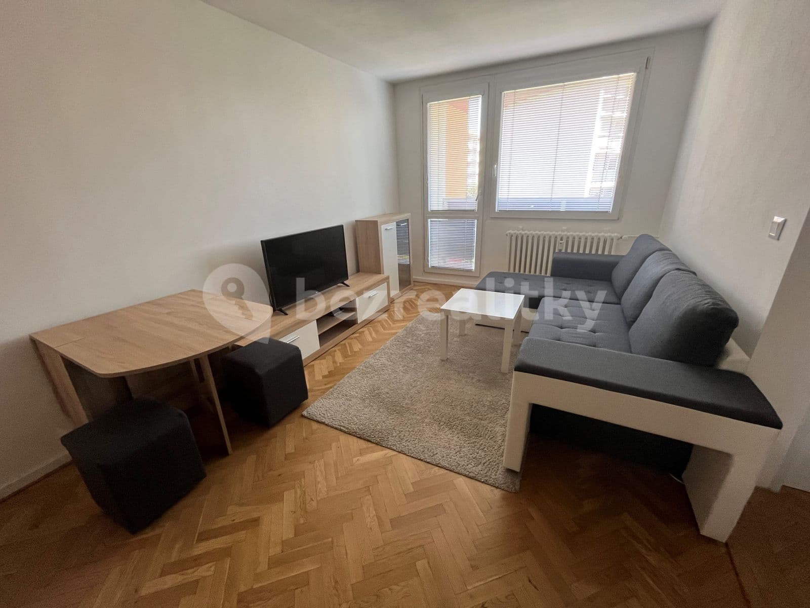 Pronájem bytu 2+kk 42 m², Svojetická, Praha, Praha Pronájem bytu 2+kk 42 m², Svojetická, Praha, Praha