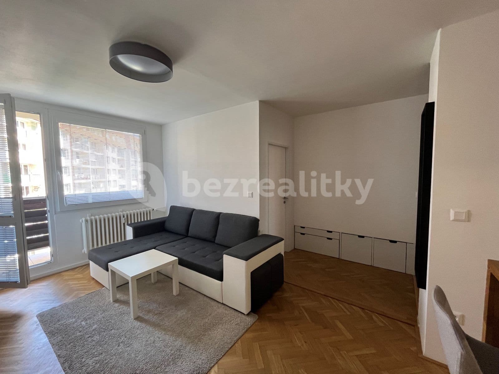 Pronájem bytu 2+kk 42 m², Svojetická, Praha, Praha Pronájem bytu 2+kk 42 m², Svojetická, Praha, Praha