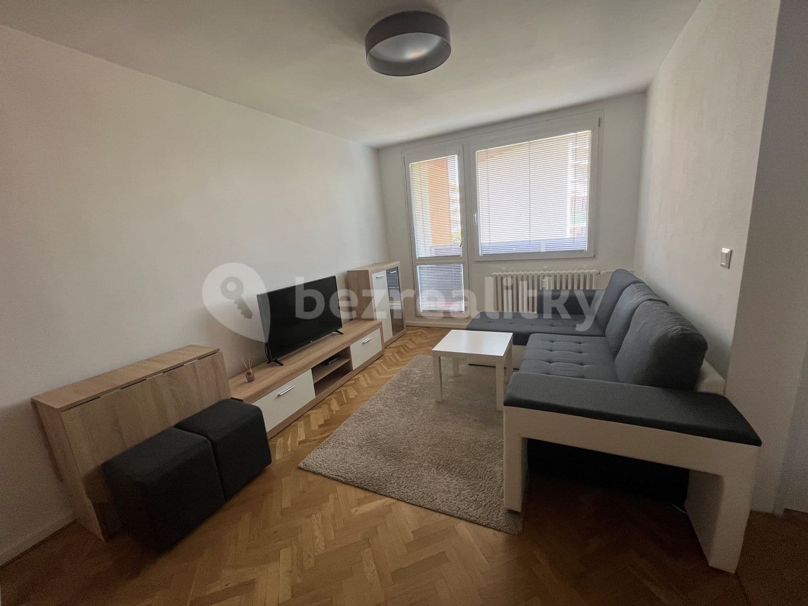 Pronájem bytu 2+kk 42 m², Svojetická, Praha, Praha Pronájem bytu 2+kk 42 m², Svojetická, Praha, Praha