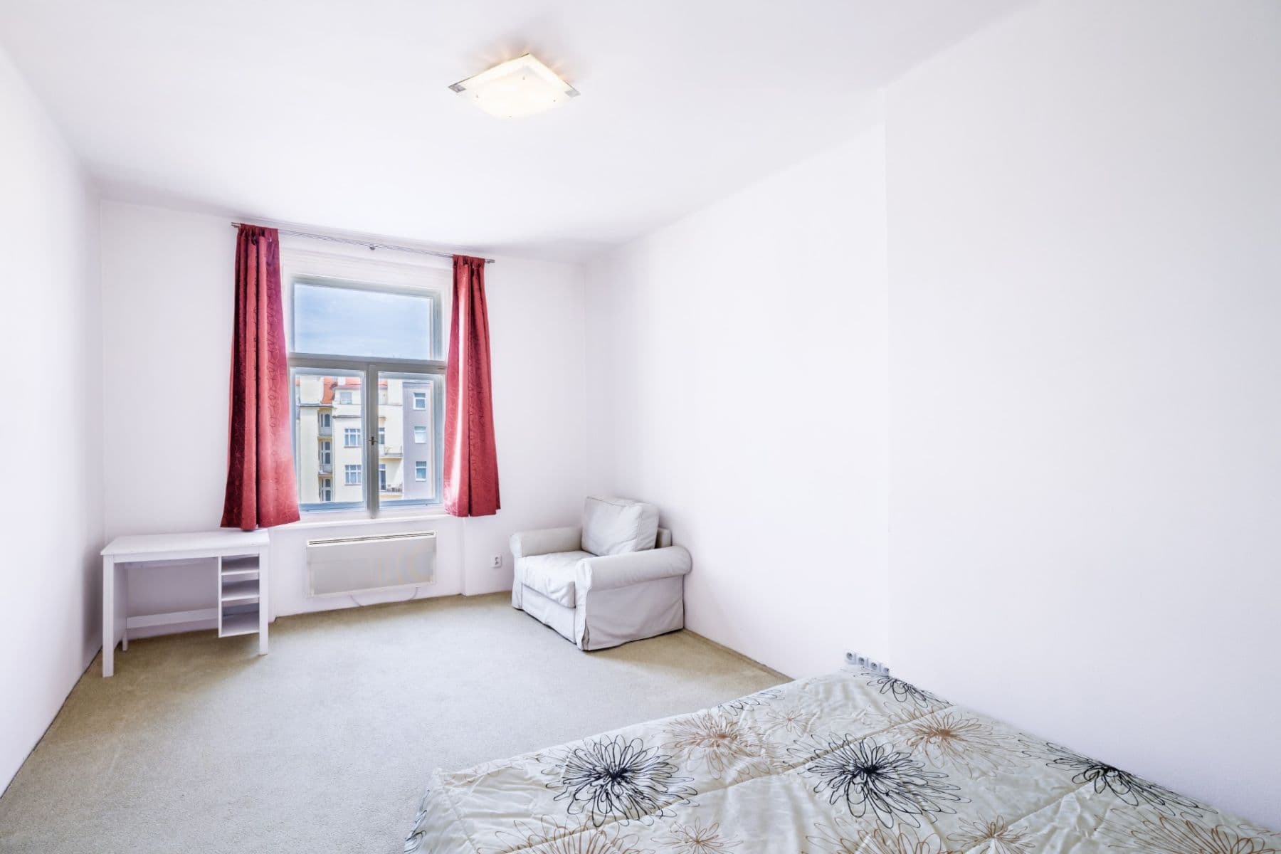 Pronájem bytu 1+1 48 m², Laubova, Praha, Praha Pronájem bytu 1+1 48 m², Laubova, Praha, Praha