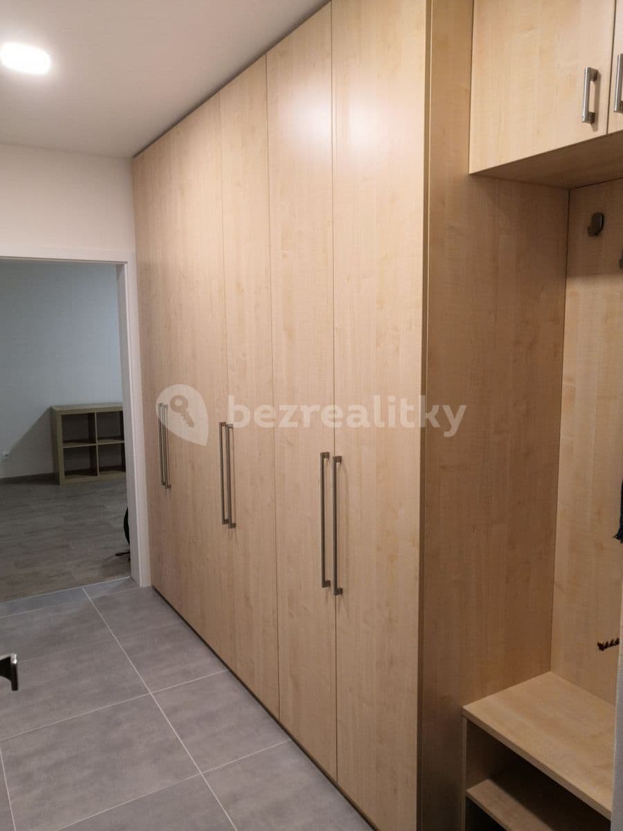 Pronájem bytu 2+1 54 m², Hvozdíková, Praha, Praha Pronájem bytu 2+1 54 m², Hvozdíková, Praha, Praha