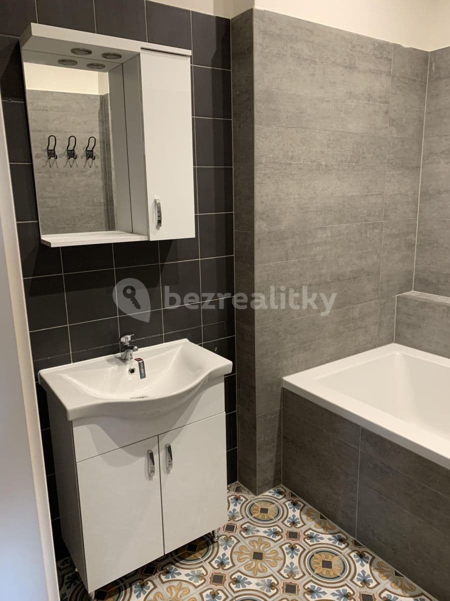 Pronájem bytu 4+kk 126 m², Šmejkalova, Brno, Jihomoravský kraj Pronájem bytu 4+kk 126 m², Šmejkalova, Brno, Jihomoravský kraj
