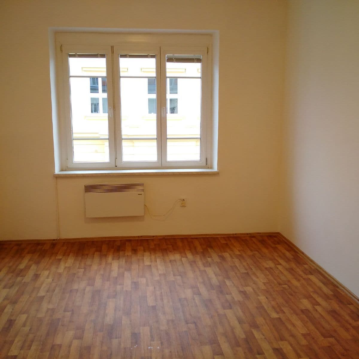Pronájem bytu 1+kk 25 m², V Nových Vokovicích, Praha, Praha Pronájem bytu 1+kk 25 m², V Nových Vokovicích, Praha, Praha