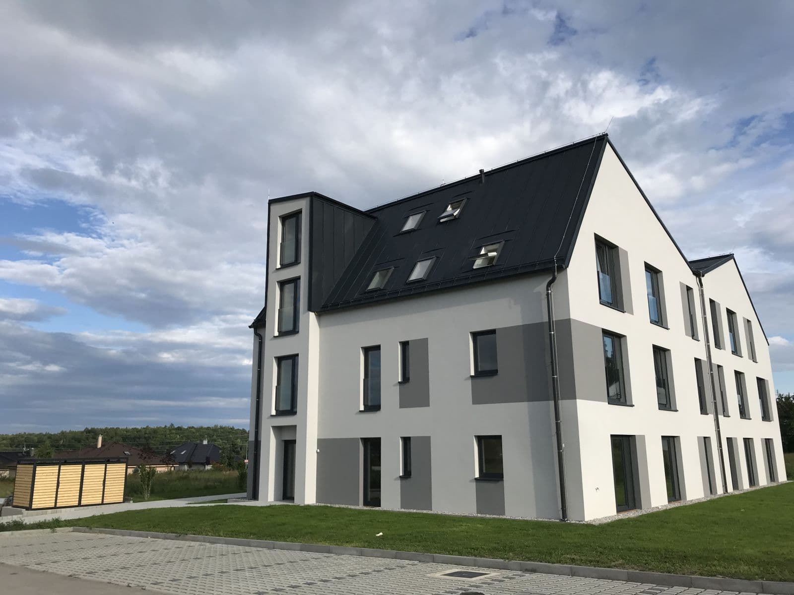 Pronájem bytu 2+kk 44 m², Krátká, Doksy, Středočeský kraj Pronájem bytu 2+kk 44 m², Krátká, Doksy, Středočeský kraj