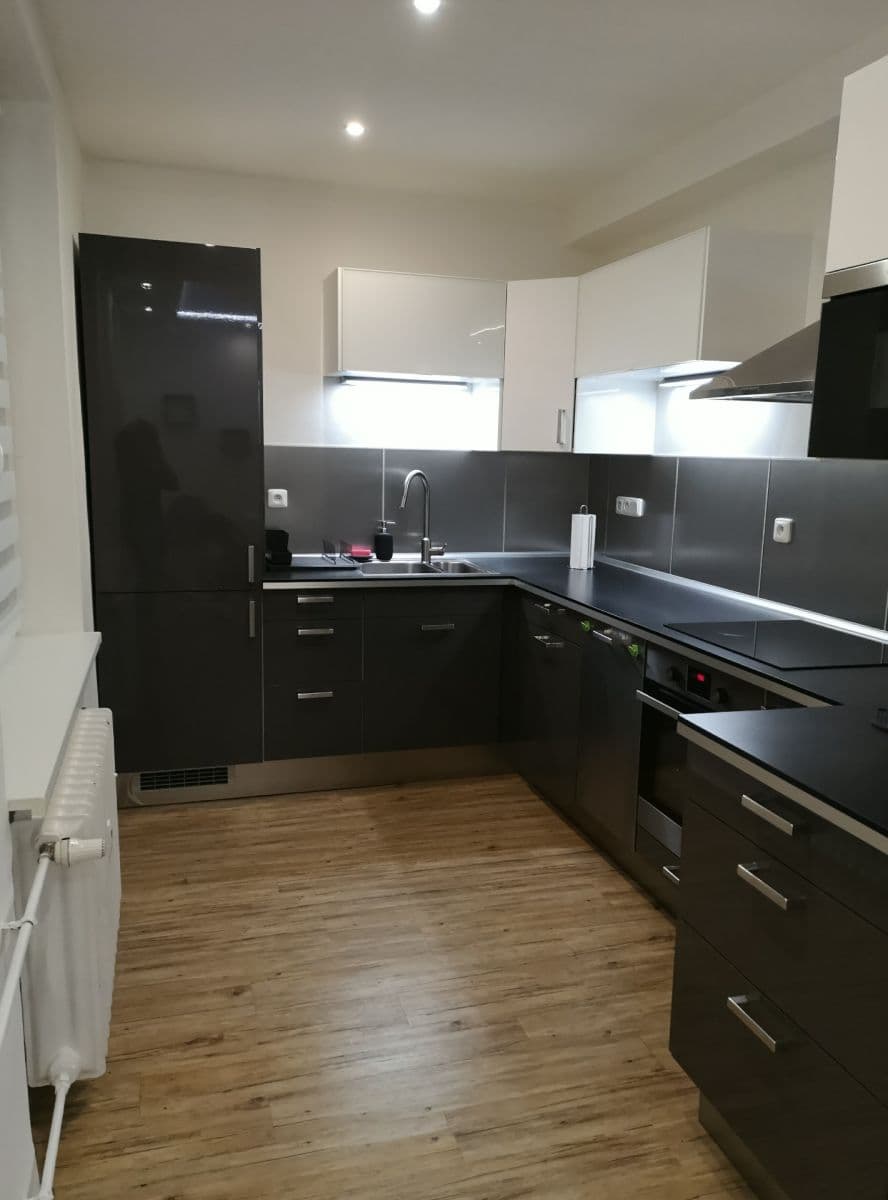 Pronájem bytu 2+kk 53 m², Hartigova, Praha, Praha Pronájem bytu 2+kk 53 m², Hartigova, Praha, Praha