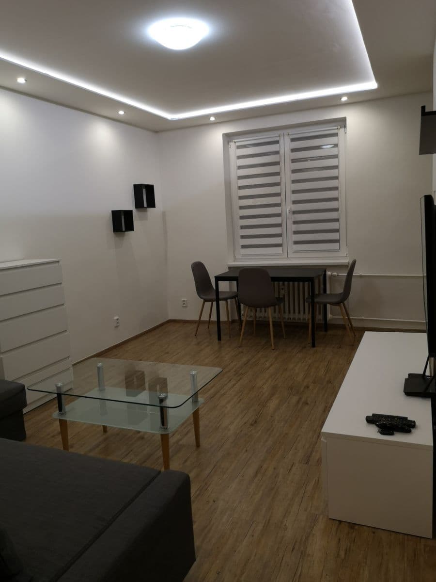 Pronájem bytu 2+kk 53 m², Hartigova, Praha, Praha Pronájem bytu 2+kk 53 m², Hartigova, Praha, Praha
