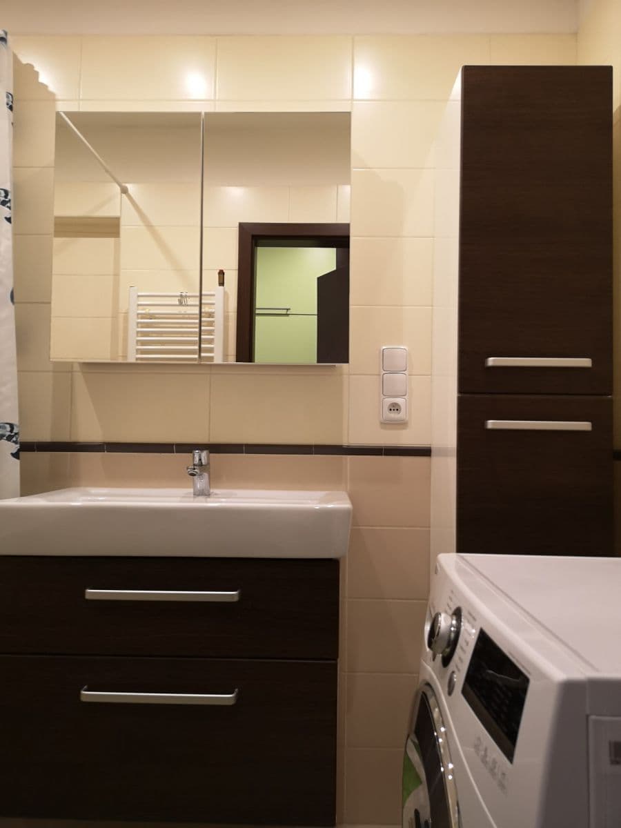 Pronájem bytu 2+kk 53 m², Hartigova, Praha, Praha Pronájem bytu 2+kk 53 m², Hartigova, Praha, Praha