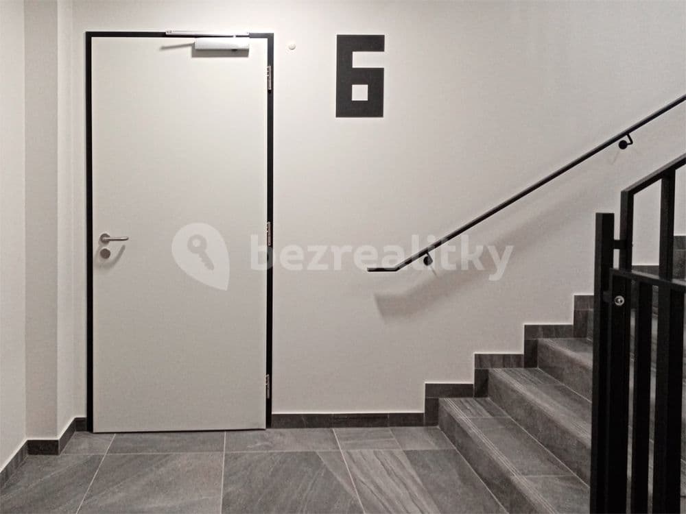 Pronájem bytu 1+kk 34 m², Moravcových, Praha, Praha Pronájem bytu 1+kk 34 m², Moravcových, Praha, Praha