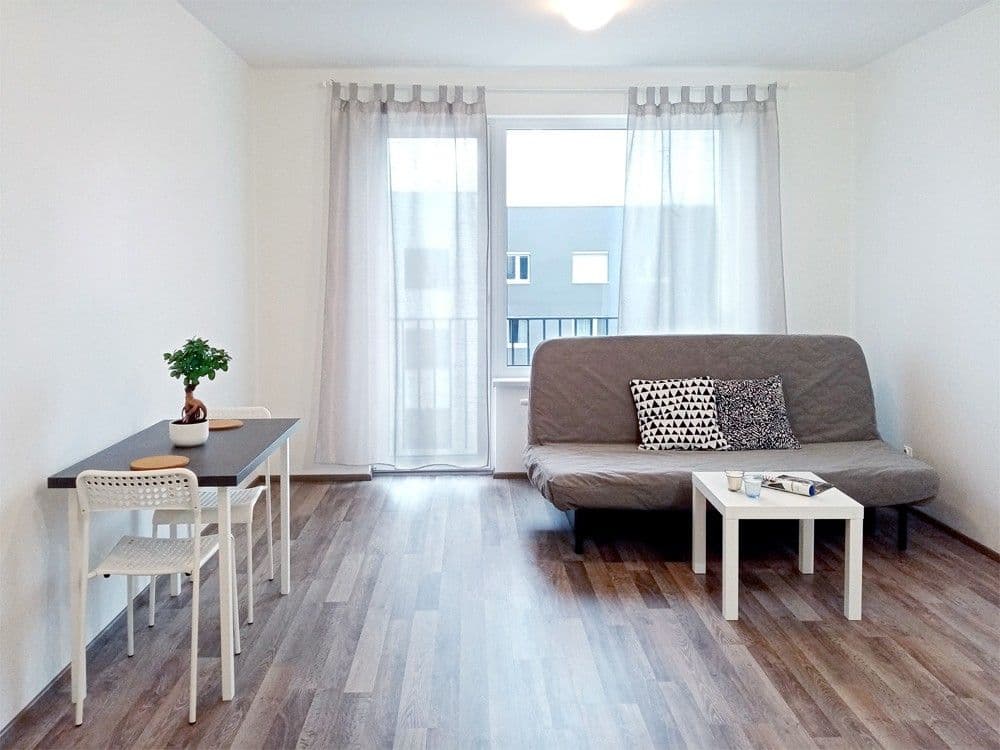 Pronájem bytu 1+kk 34 m², Moravcových, Praha, Praha Pronájem bytu 1+kk 34 m², Moravcových, Praha, Praha