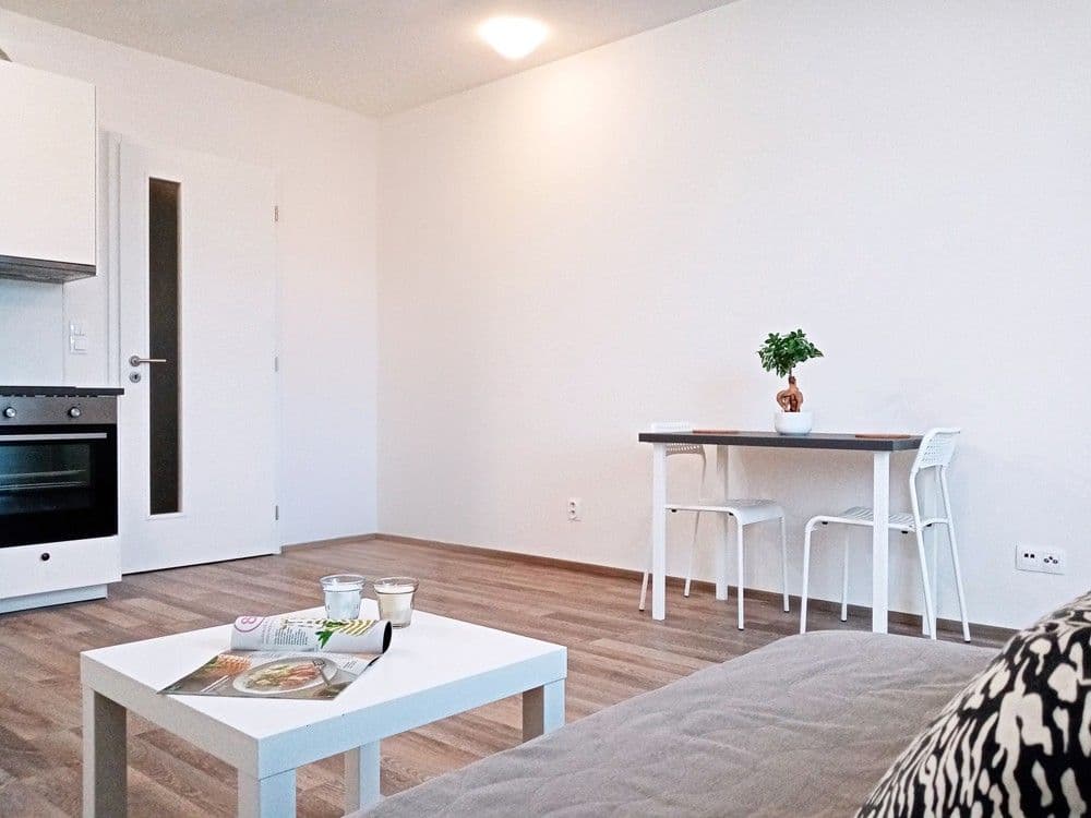 Pronájem bytu 1+kk 34 m², Moravcových, Praha, Praha Pronájem bytu 1+kk 34 m², Moravcových, Praha, Praha