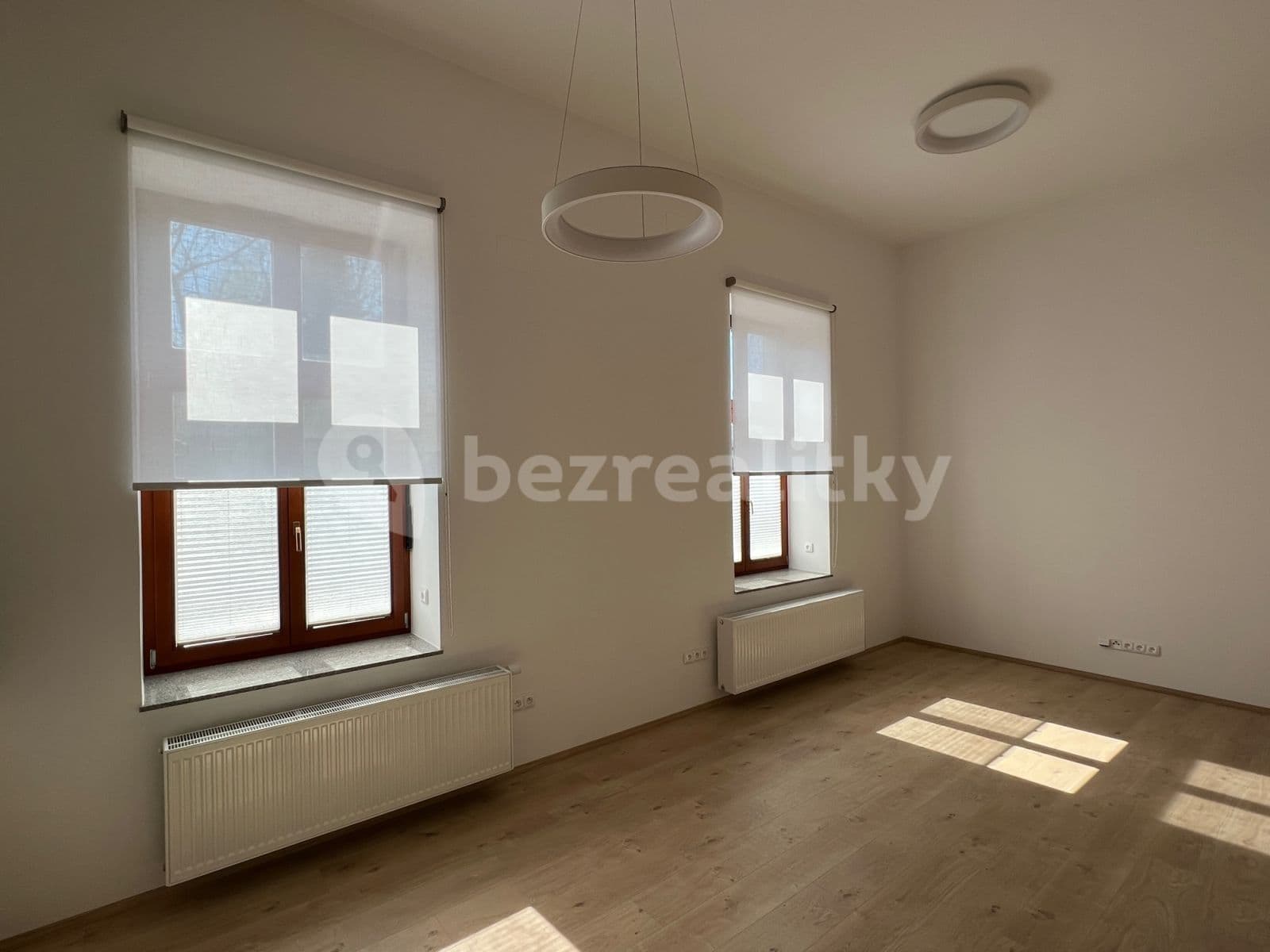 Pronájem bytu 2+kk 67 m², Hálkova, Humpolec, Kraj Vysočina Pronájem bytu 2+kk 67 m², Hálkova, Humpolec, Kraj Vysočina