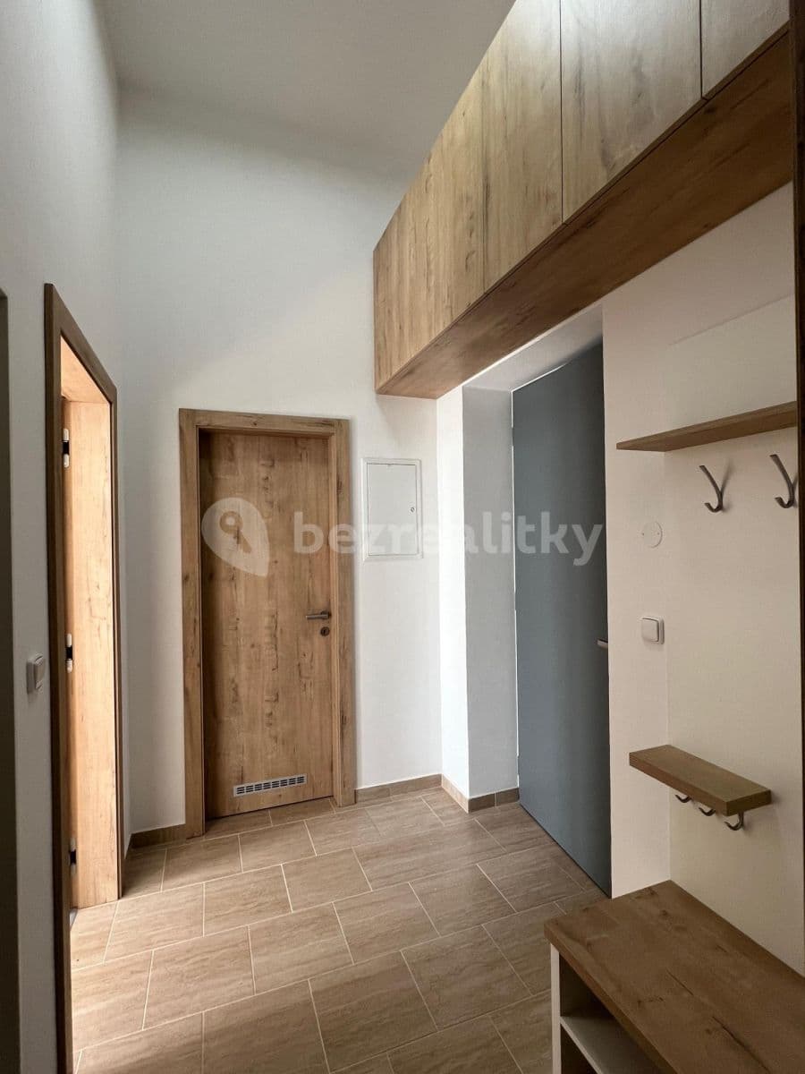 Pronájem bytu 2+kk 67 m², Hálkova, Humpolec, Kraj Vysočina Pronájem bytu 2+kk 67 m², Hálkova, Humpolec, Kraj Vysočina
