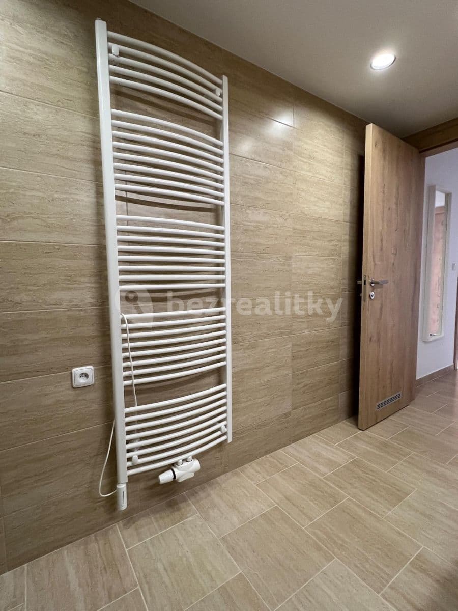 Pronájem bytu 2+kk 67 m², Hálkova, Humpolec, Kraj Vysočina Pronájem bytu 2+kk 67 m², Hálkova, Humpolec, Kraj Vysočina