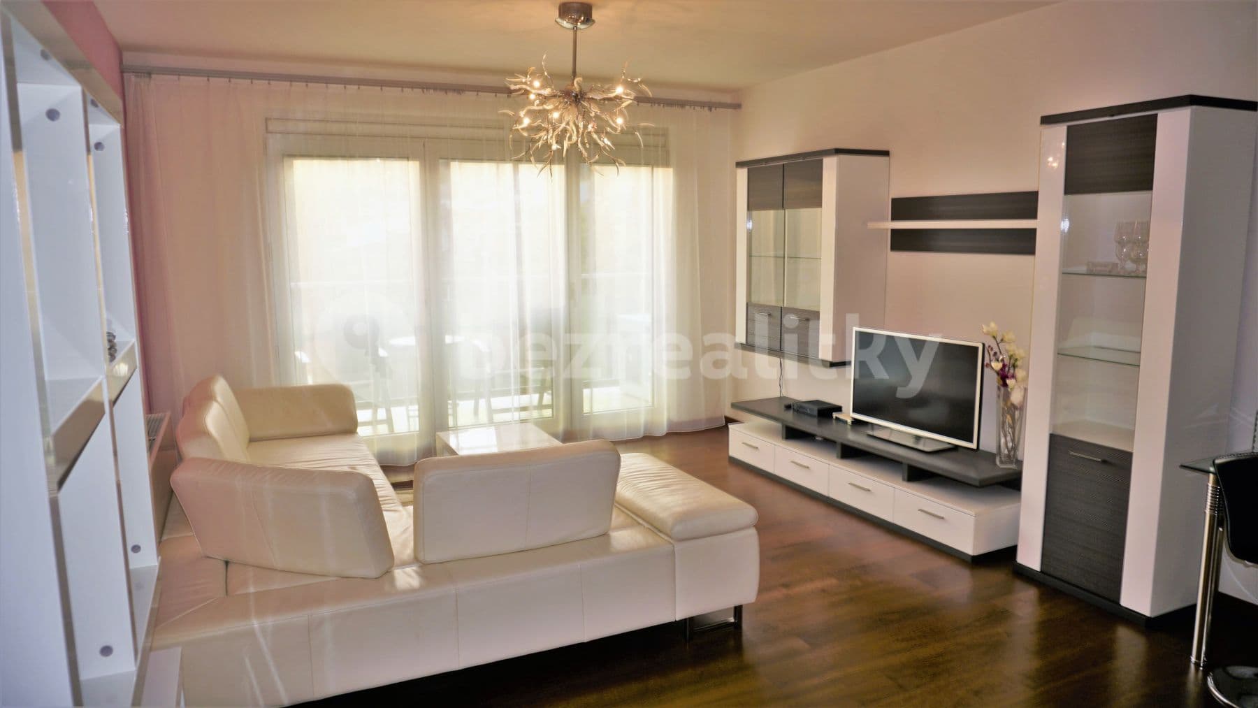 Pronájem bytu 2+1 53 m², Frankovská, Nové Mesto, Bratislavský kraj Pronájem bytu 2+1 53 m², Frankovská, Nové Mesto, Bratislavský kraj