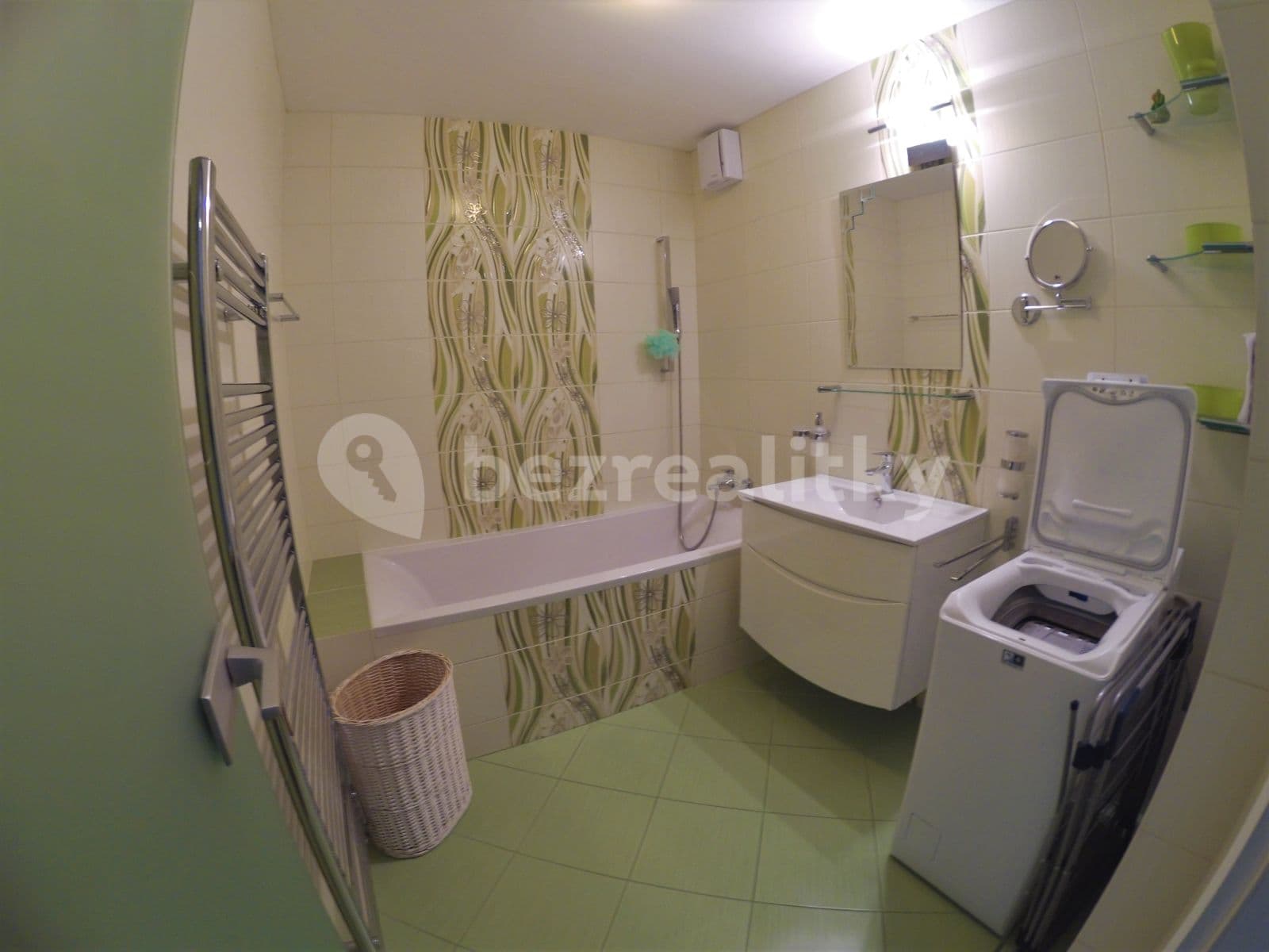 Pronájem bytu 2+1 53 m², Frankovská, Nové Mesto, Bratislavský kraj Pronájem bytu 2+1 53 m², Frankovská, Nové Mesto, Bratislavský kraj