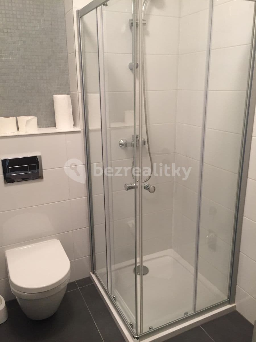 Pronájem bytu 1+kk 26 m², Novovysočanská, Praha, Praha Pronájem bytu 1+kk 26 m², Novovysočanská, Praha, Praha