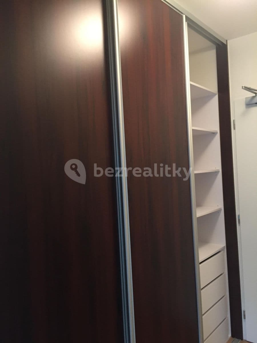 Pronájem bytu 1+kk 26 m², Novovysočanská, Praha, Praha Pronájem bytu 1+kk 26 m², Novovysočanská, Praha, Praha