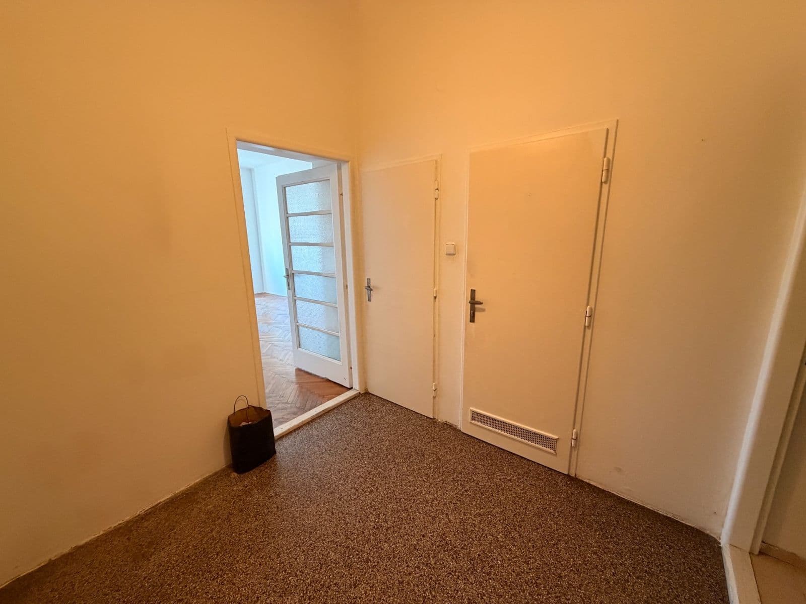 Pronájem bytu 2+kk 55 m², Kandertova, Praha, Praha Pronájem bytu 2+kk 55 m², Kandertova, Praha, Praha