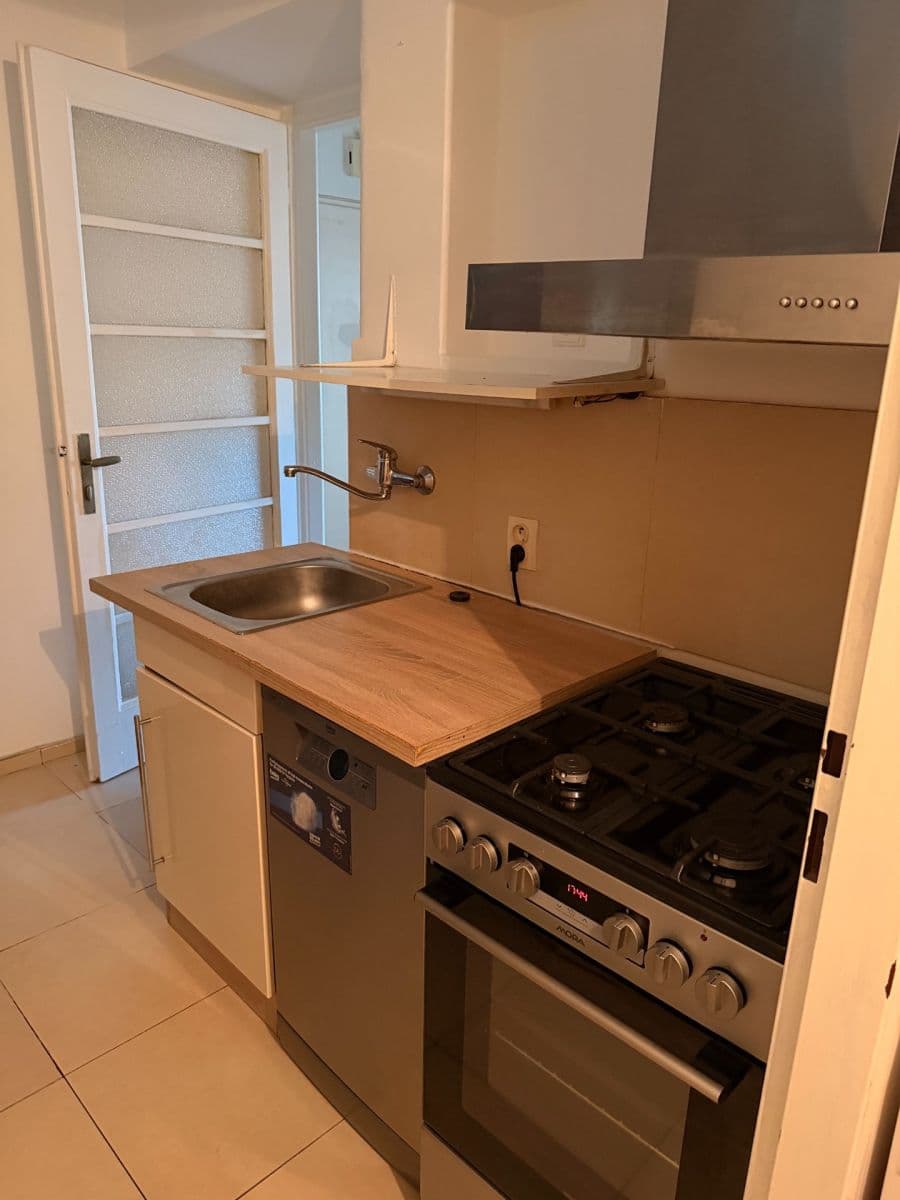 Pronájem bytu 2+kk 55 m², Kandertova, Praha, Praha Pronájem bytu 2+kk 55 m², Kandertova, Praha, Praha