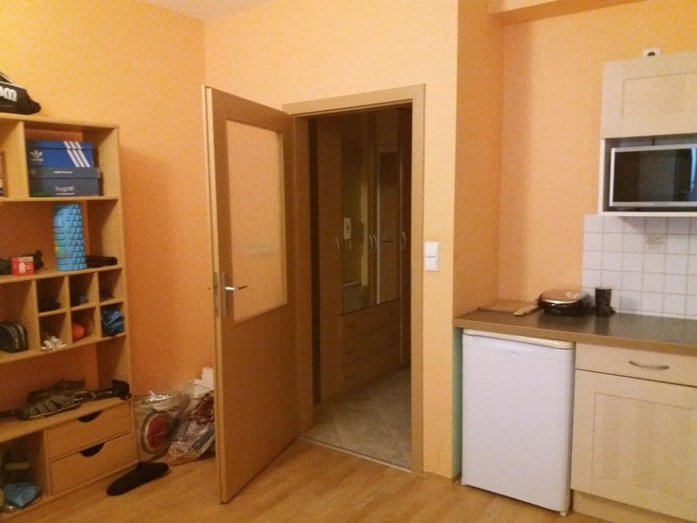 Pronájem bytu 2+kk 42 m², Jiráskova, Benešov, Středočeský kraj Pronájem bytu 2+kk 42 m², Jiráskova, Benešov, Středočeský kraj