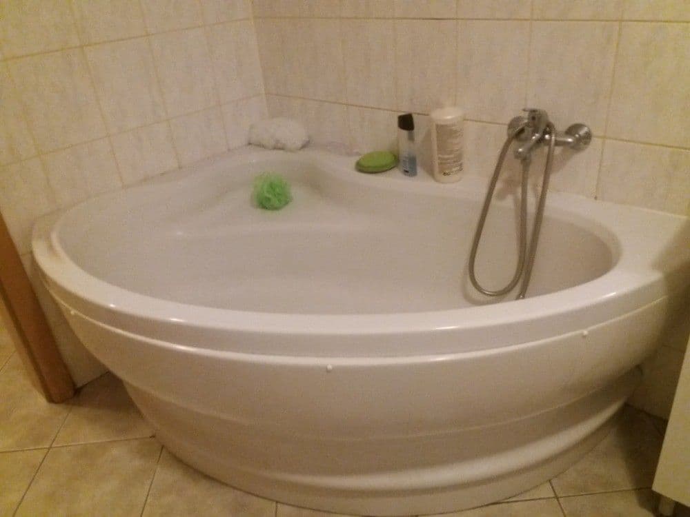 Pronájem bytu 2+kk 42 m², Jiráskova, Benešov, Středočeský kraj Pronájem bytu 2+kk 42 m², Jiráskova, Benešov, Středočeský kraj