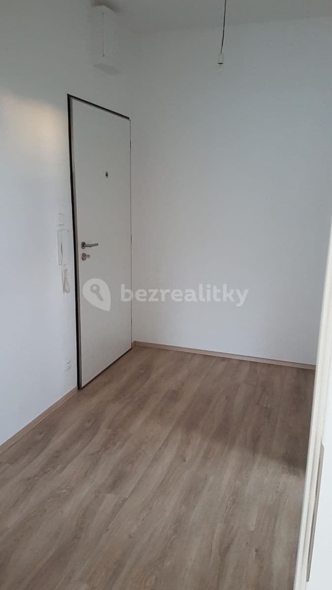 Pronájem bytu 2+kk 64 m², Makedonská, Praha, Praha