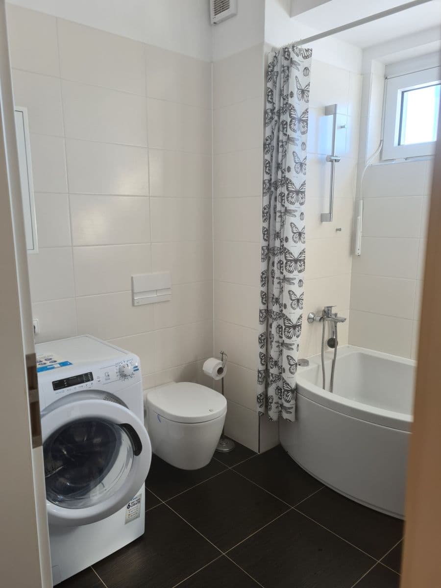 Pronájem bytu 2+kk 64 m², Makedonská, Praha, Praha Pronájem bytu 2+kk 64 m², Makedonská, Praha, Praha