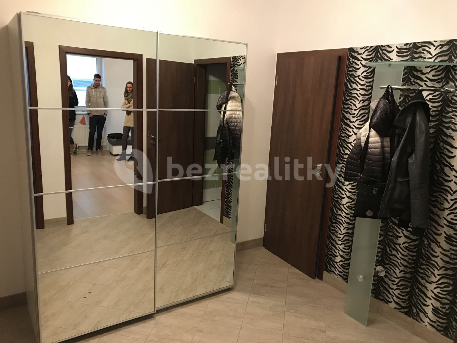 Pronájem bytu 2+kk 58 m², Brněnská Pole, Šlapanice, Jihomoravský kraj Pronájem bytu 2+kk 58 m², Brněnská Pole, Šlapanice, Jihomoravský kraj