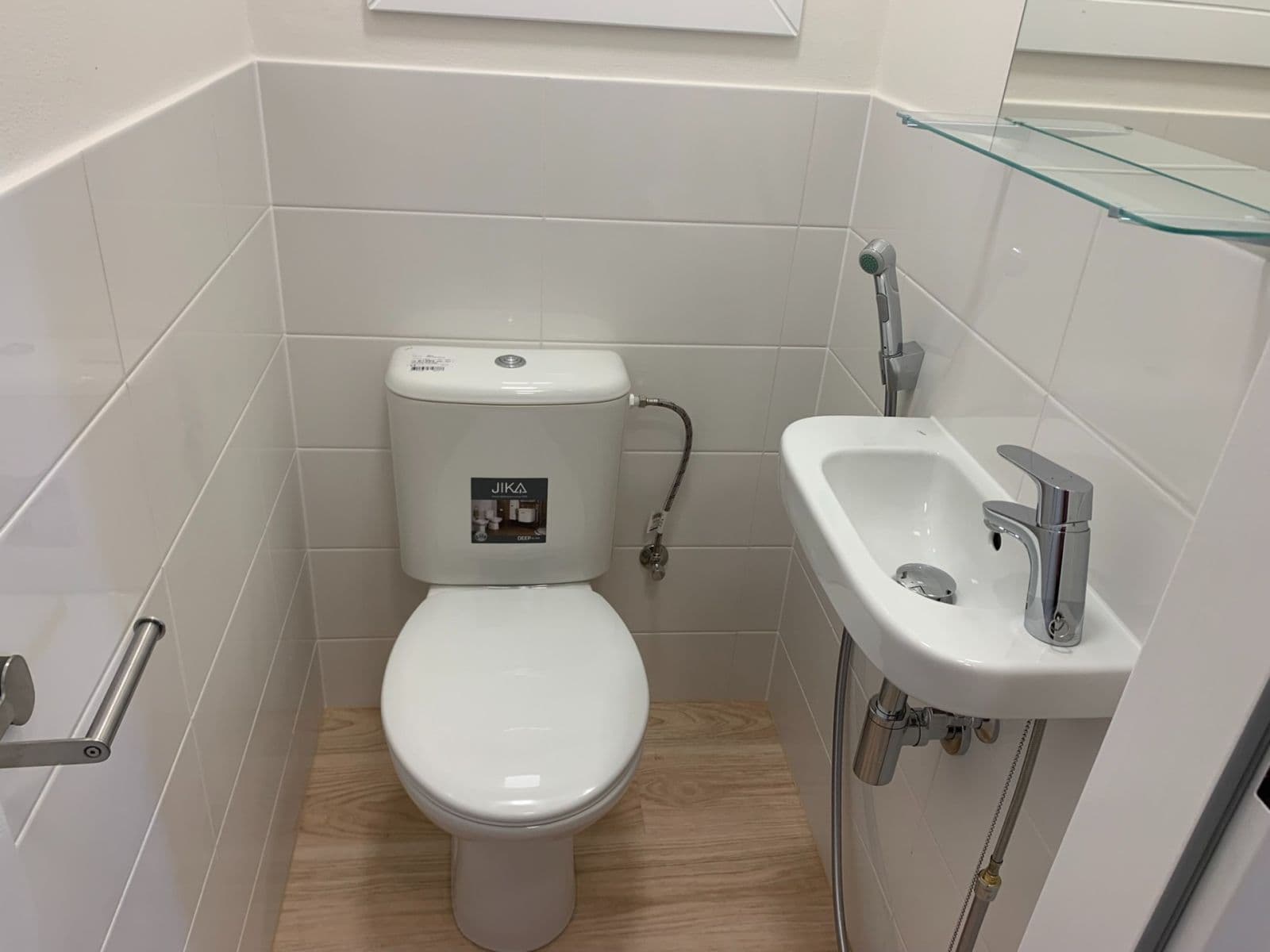 Pronájem bytu 3+1 68 m², Nevanova, Praha, Praha Pronájem bytu 3+1 68 m², Nevanova, Praha, Praha