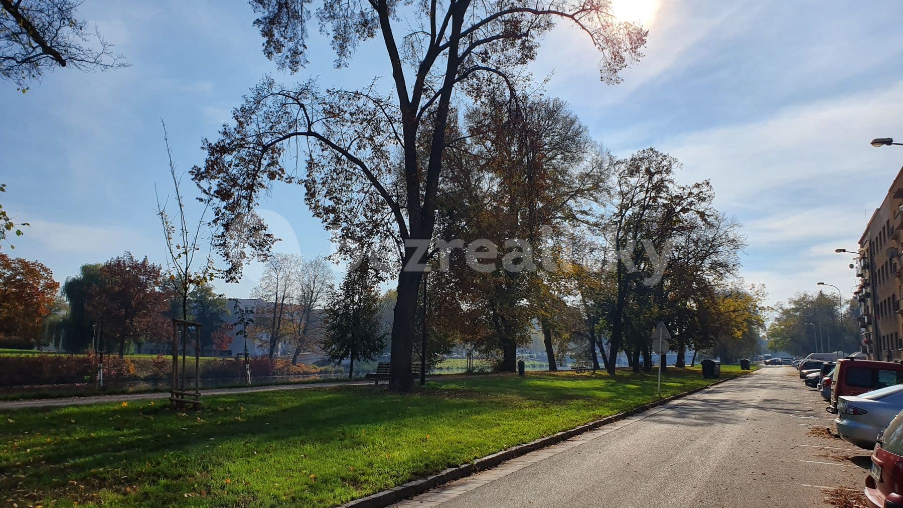 Pronájem bytu 70 m², Smetanovo nábřeží, Hradec Králové, Královéhradecký kraj Pronájem bytu 70 m², Smetanovo nábřeží, Hradec Králové, Královéhradecký kraj