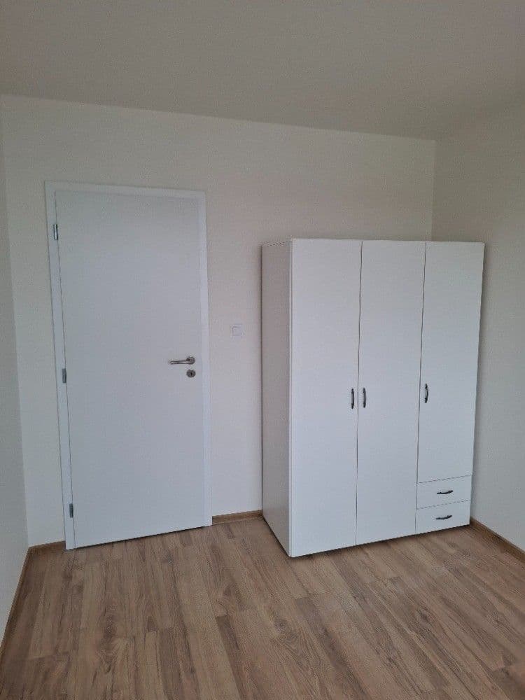 Pronájem bytu 2+kk 45 m², Hráského, Praha, Praha Pronájem bytu 2+kk 45 m², Hráského, Praha, Praha