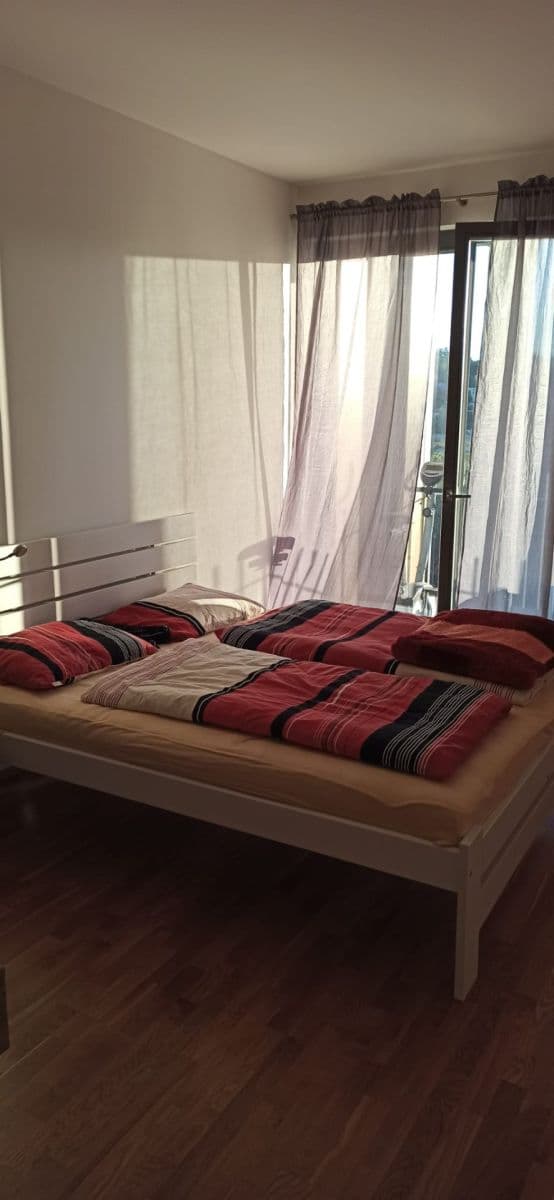 Pronájem bytu 2+kk 45 m², Hráského, Praha, Praha Pronájem bytu 2+kk 45 m², Hráského, Praha, Praha