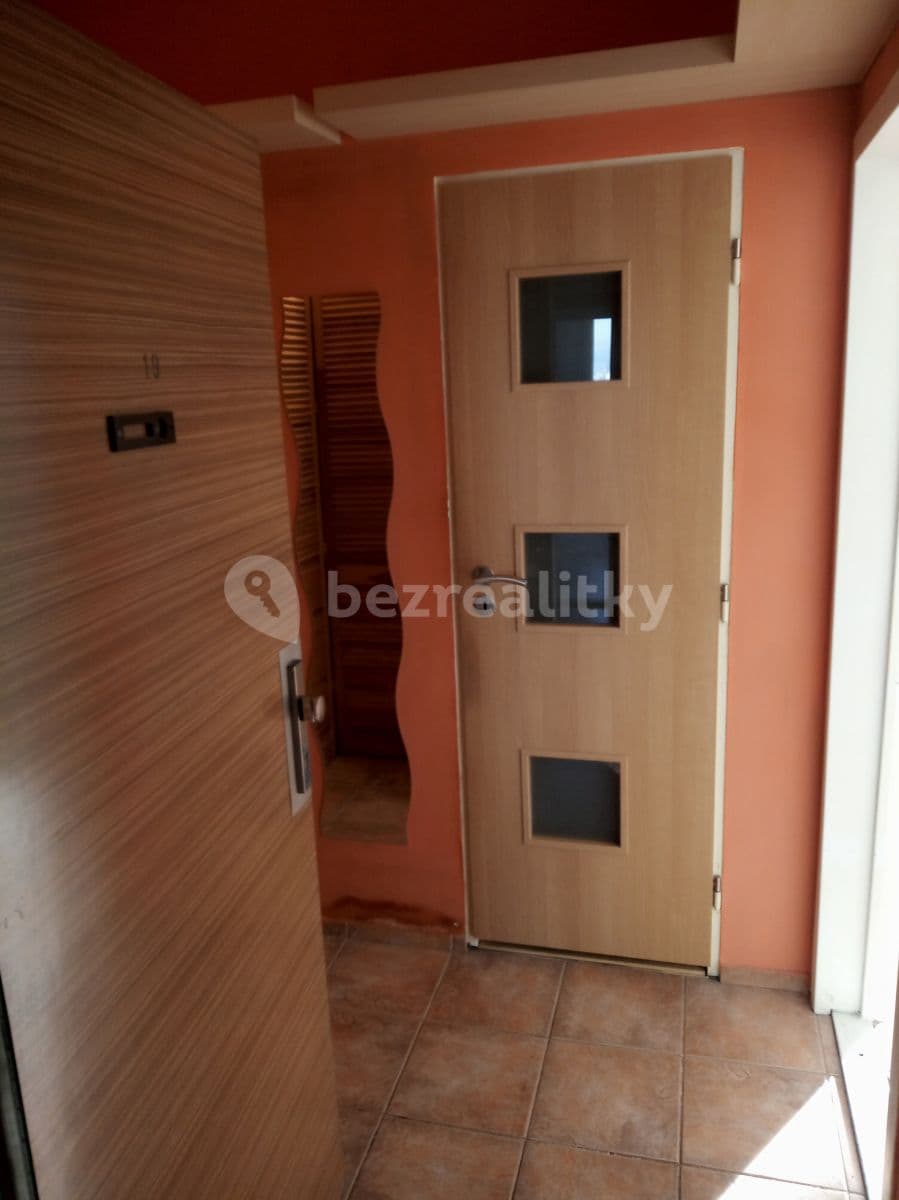 Pronájem bytu 1+kk 30 m², Květnového vítězství, Praha, Praha Pronájem bytu 1+kk 30 m², Květnového vítězství, Praha, Praha