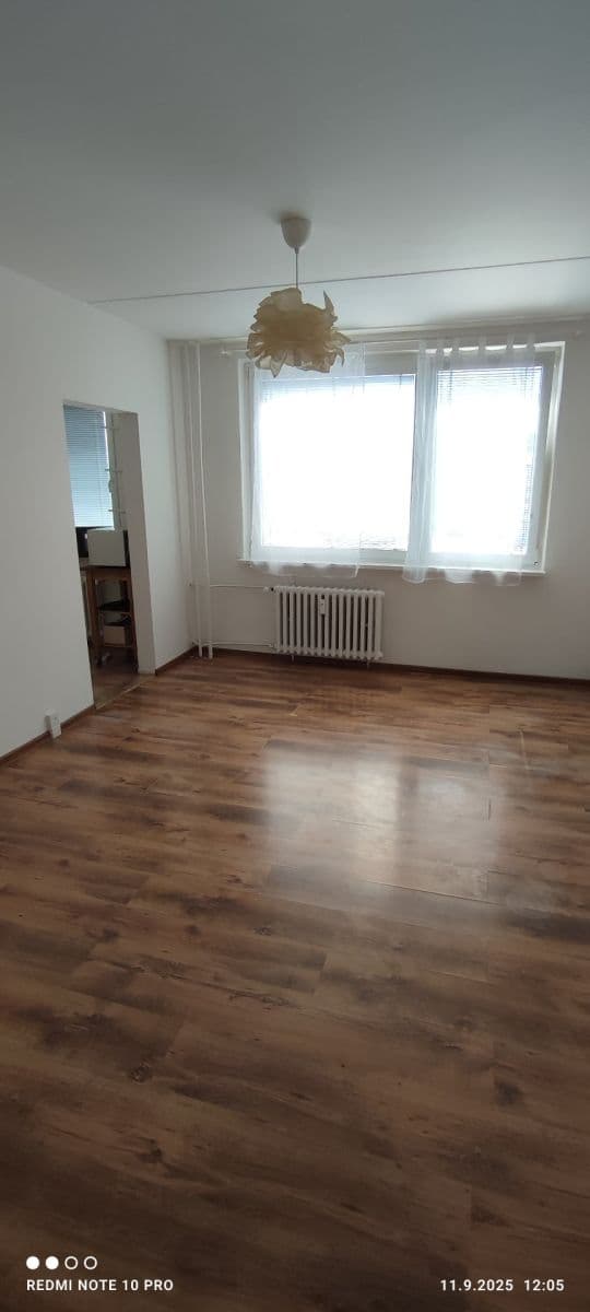 Pronájem bytu 1+kk 30 m², Květnového vítězství, Praha, Praha Pronájem bytu 1+kk 30 m², Květnového vítězství, Praha, Praha