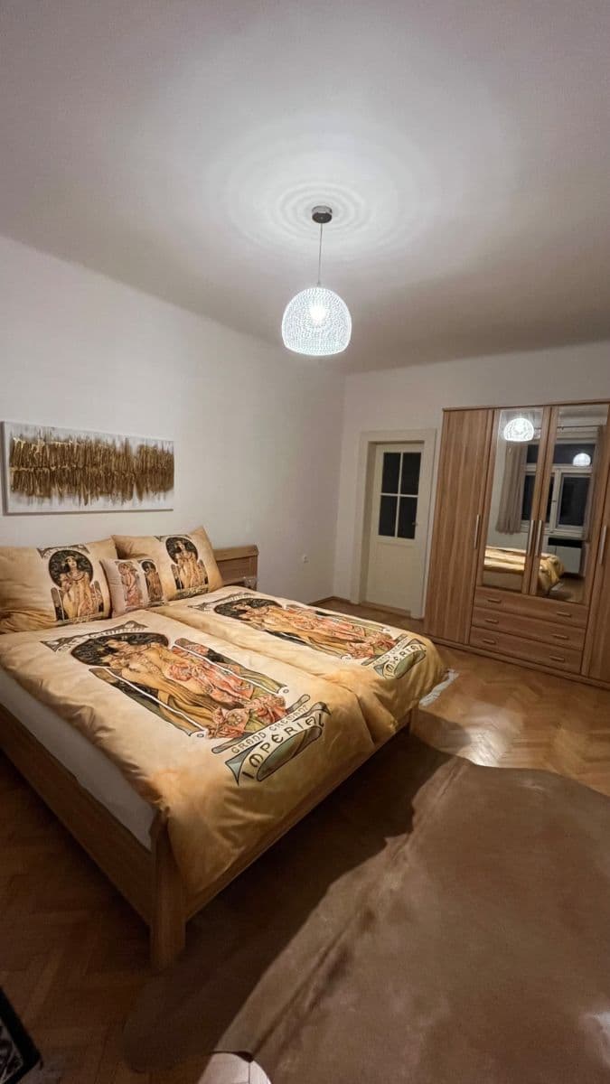 Pronájem bytu 2+kk 53 m², Pod Zvonařkou, Praha, Praha Pronájem bytu 2+kk 53 m², Pod Zvonařkou, Praha, Praha
