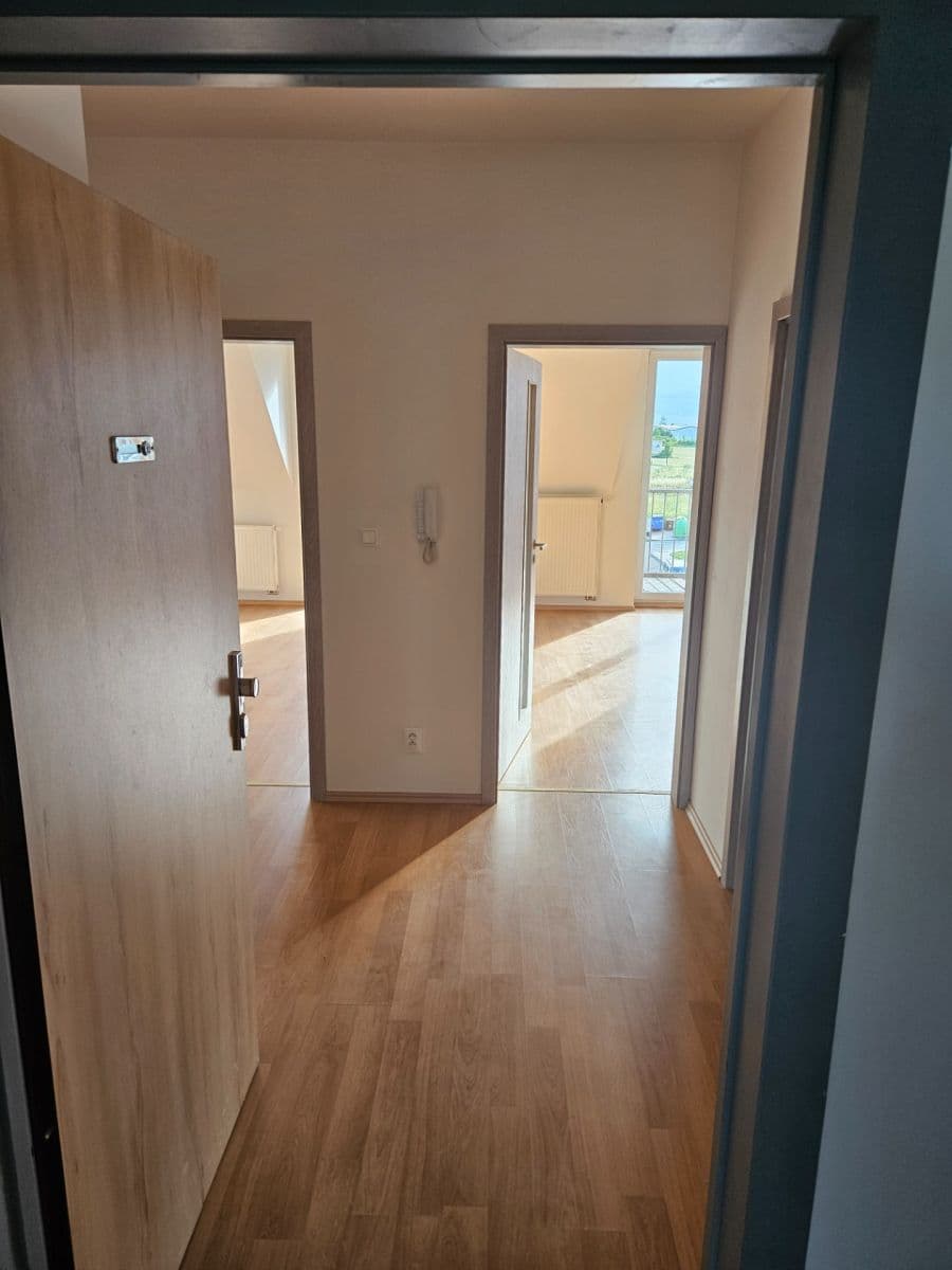Pronájem bytu 2+kk 53 m², Na Výsluní, Říčany, Středočeský kraj Pronájem bytu 2+kk 53 m², Na Výsluní, Říčany, Středočeský kraj