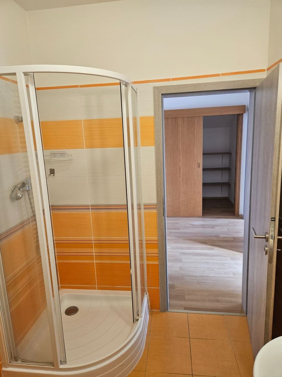 Pronájem bytu 2+kk 53 m², Na Výsluní, Říčany, Středočeský kraj Pronájem bytu 2+kk 53 m², Na Výsluní, Říčany, Středočeský kraj