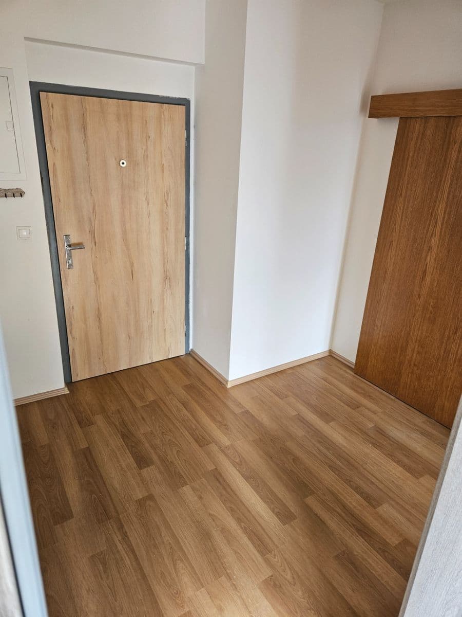 Pronájem bytu 2+kk 53 m², Na Výsluní, Říčany, Středočeský kraj Pronájem bytu 2+kk 53 m², Na Výsluní, Říčany, Středočeský kraj