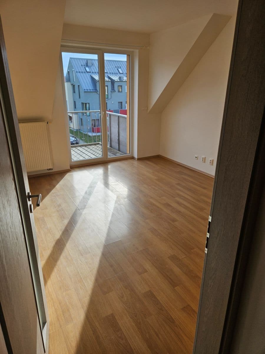 Pronájem bytu 2+kk 53 m², Na Výsluní, Říčany, Středočeský kraj Pronájem bytu 2+kk 53 m², Na Výsluní, Říčany, Středočeský kraj