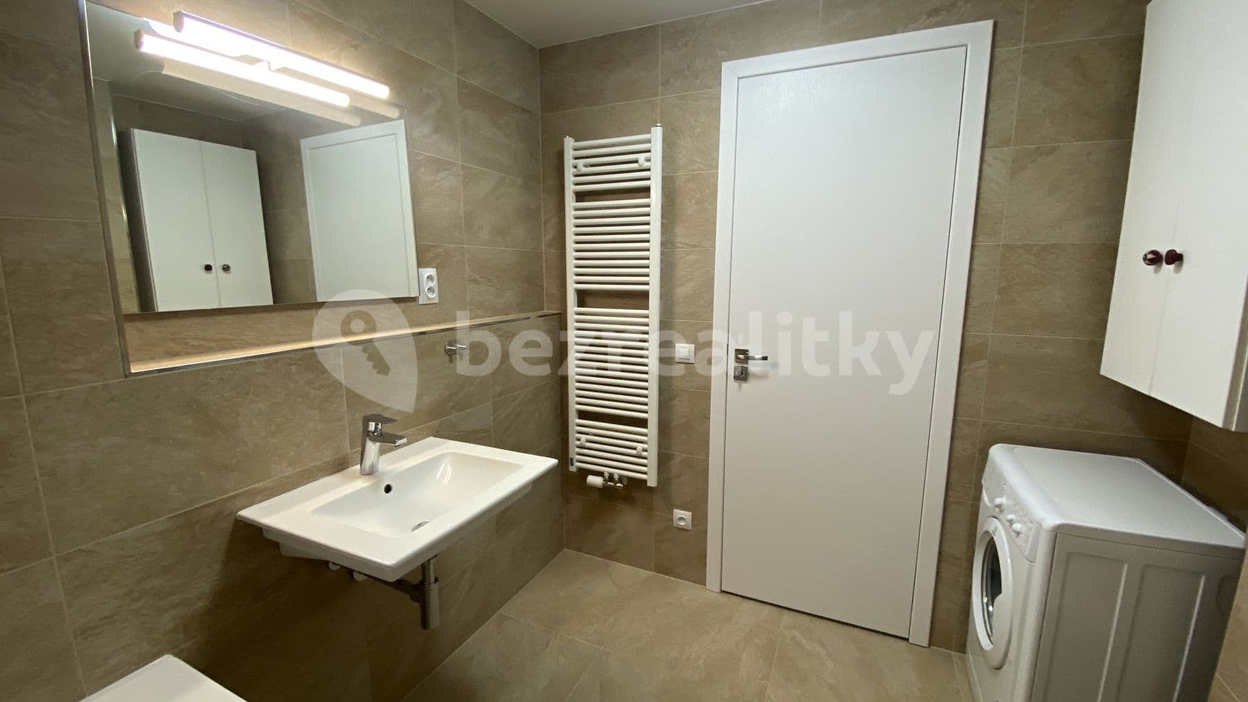 Pronájem bytu 2+kk 58 m², Na Maninách, Praha, Praha Pronájem bytu 2+kk 58 m², Na Maninách, Praha, Praha
