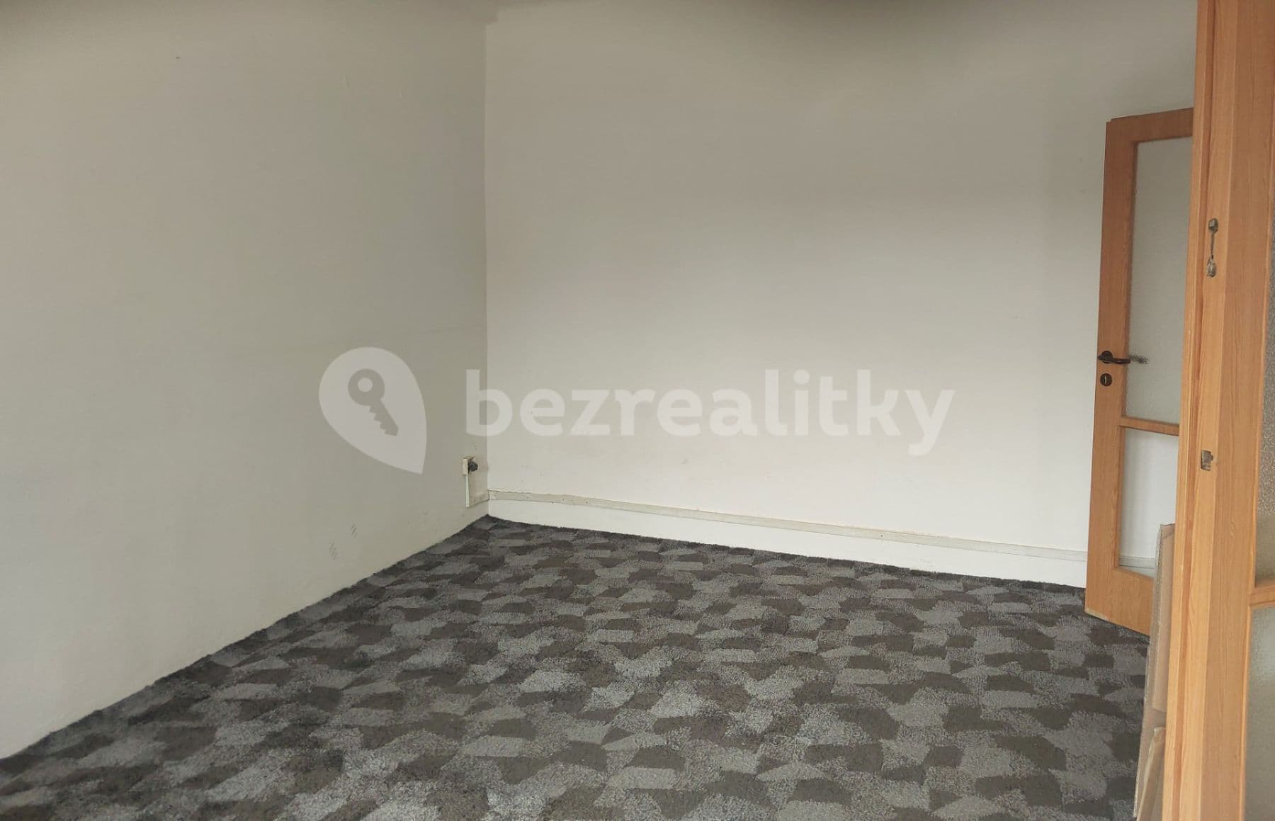 Pronájem bytu 1+1 40 m², Wolfganga Amadea Mozarta, Most, Ústecký kraj Pronájem bytu 1+1 40 m², Wolfganga Amadea Mozarta, Most, Ústecký kraj