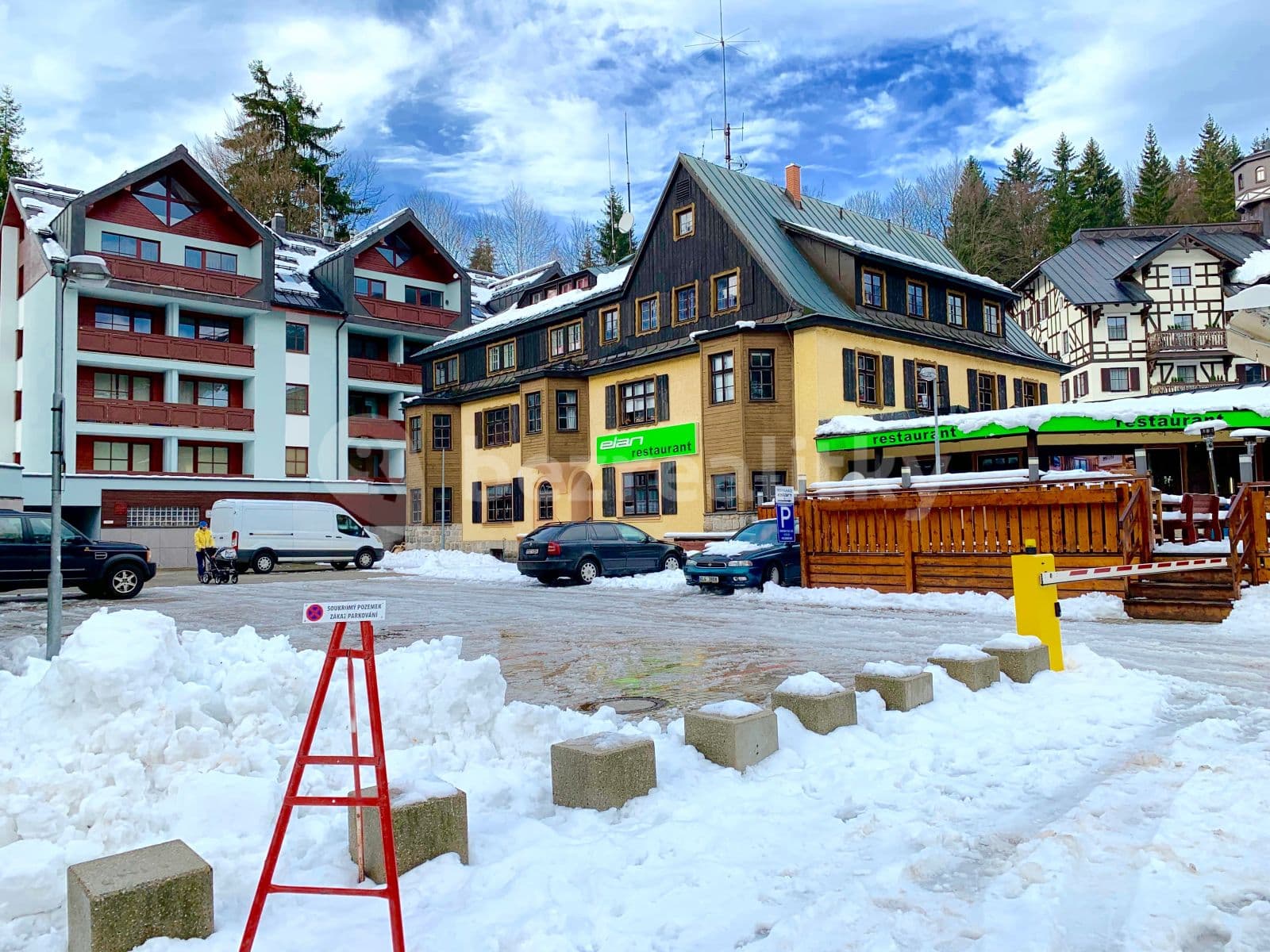 Pronájem bytu 1+kk 38 m², Bedřichov, Špindlerův Mlýn, Královéhradecký kraj Pronájem bytu 1+kk 38 m², Bedřichov, Špindlerův Mlýn, Královéhradecký kraj