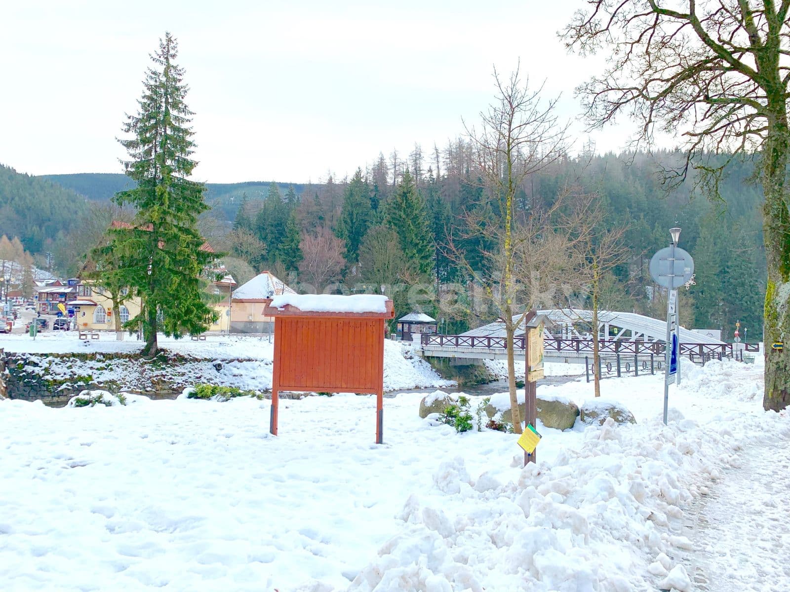 Pronájem bytu 1+kk 38 m², Bedřichov, Špindlerův Mlýn, Královéhradecký kraj Pronájem bytu 1+kk 38 m², Bedřichov, Špindlerův Mlýn, Královéhradecký kraj