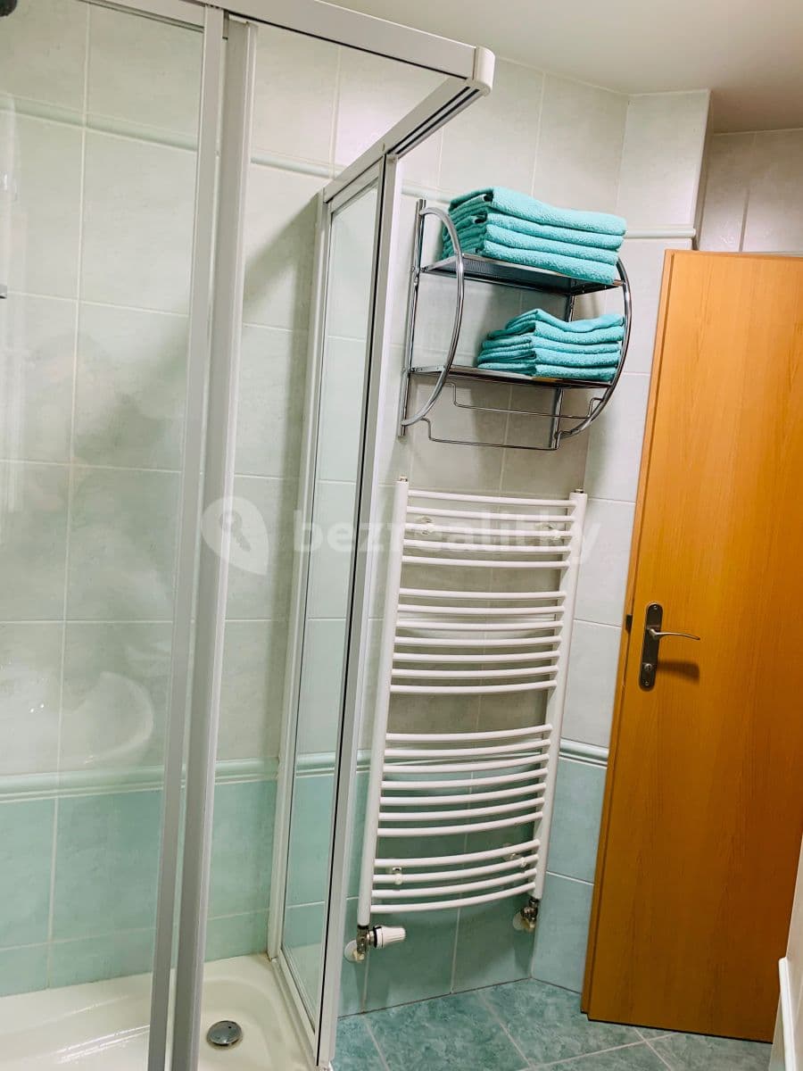 Pronájem bytu 1+kk 38 m², Bedřichov, Špindlerův Mlýn, Královéhradecký kraj Pronájem bytu 1+kk 38 m², Bedřichov, Špindlerův Mlýn, Královéhradecký kraj