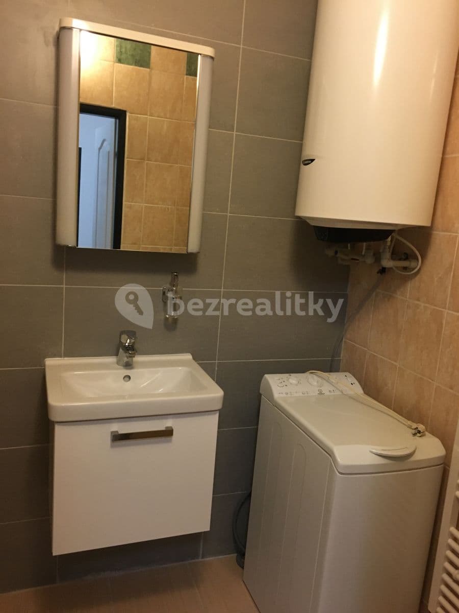 Pronájem bytu 3+1 73 m², Lidická, Mutějovice, Středočeský kraj Pronájem bytu 3+1 73 m², Lidická, Mutějovice, Středočeský kraj