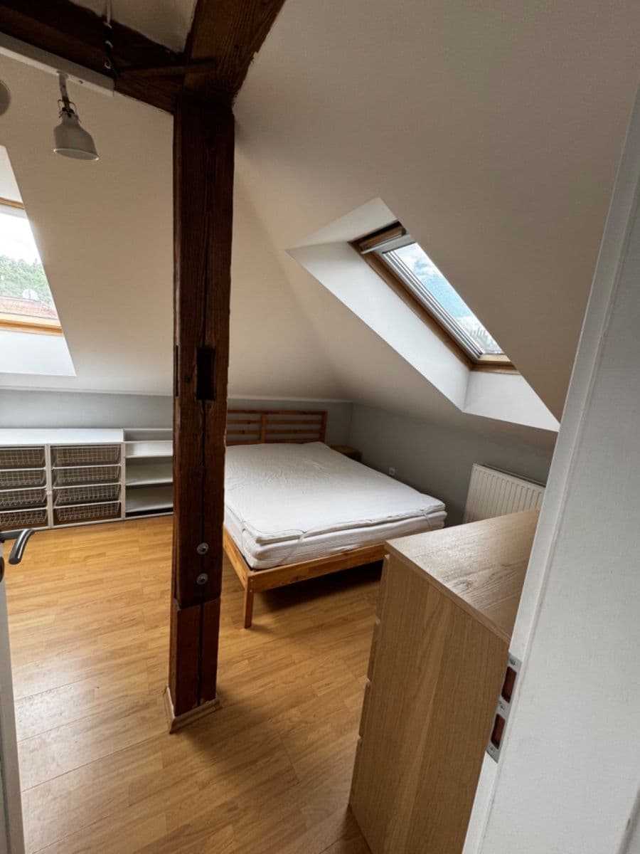 Pronájem bytu 2+kk 54 m², Grafická, Praha, Praha Pronájem bytu 2+kk 54 m², Grafická, Praha, Praha