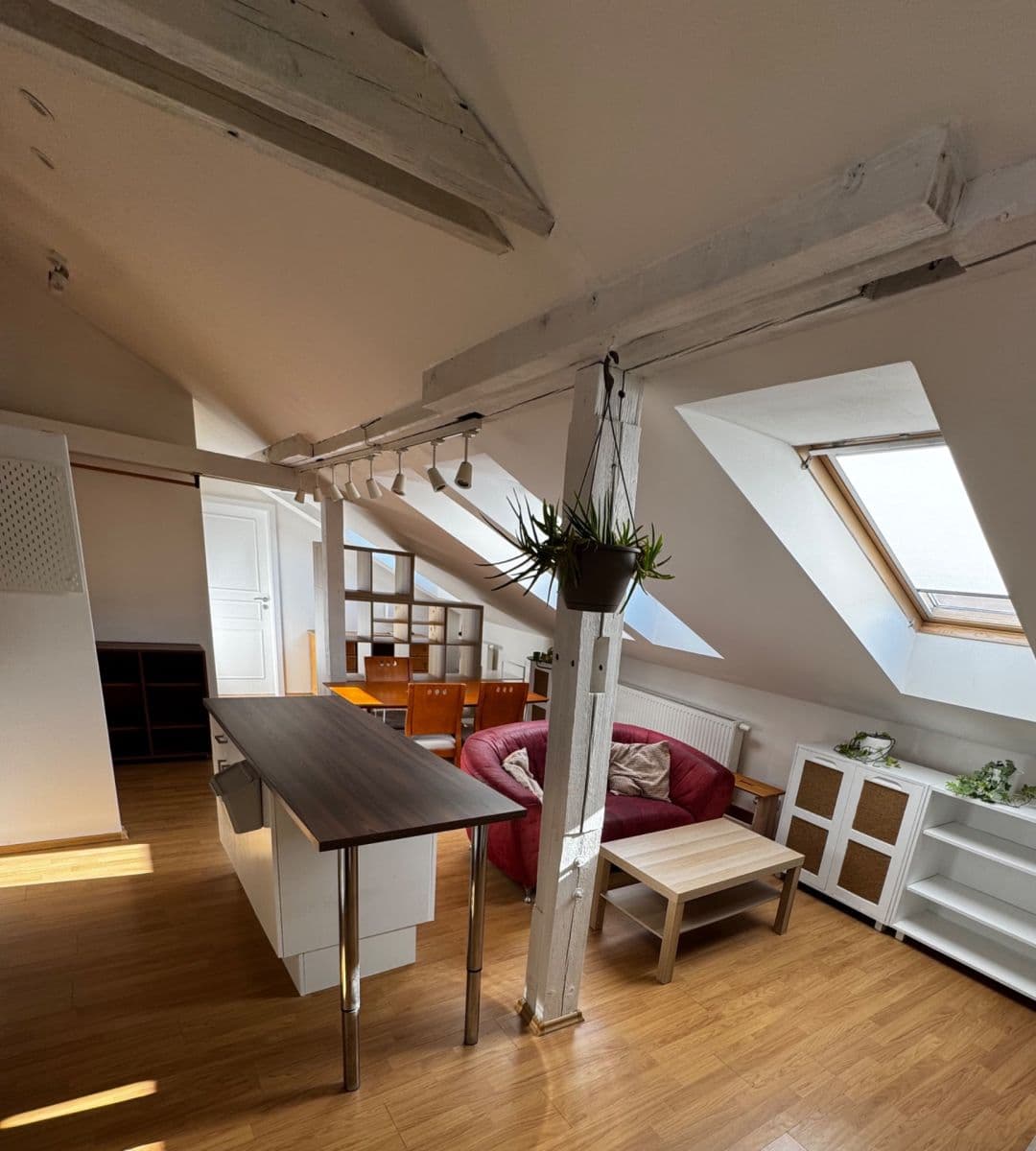 Pronájem bytu 2+kk 54 m², Grafická, Praha, Praha Pronájem bytu 2+kk 54 m², Grafická, Praha, Praha