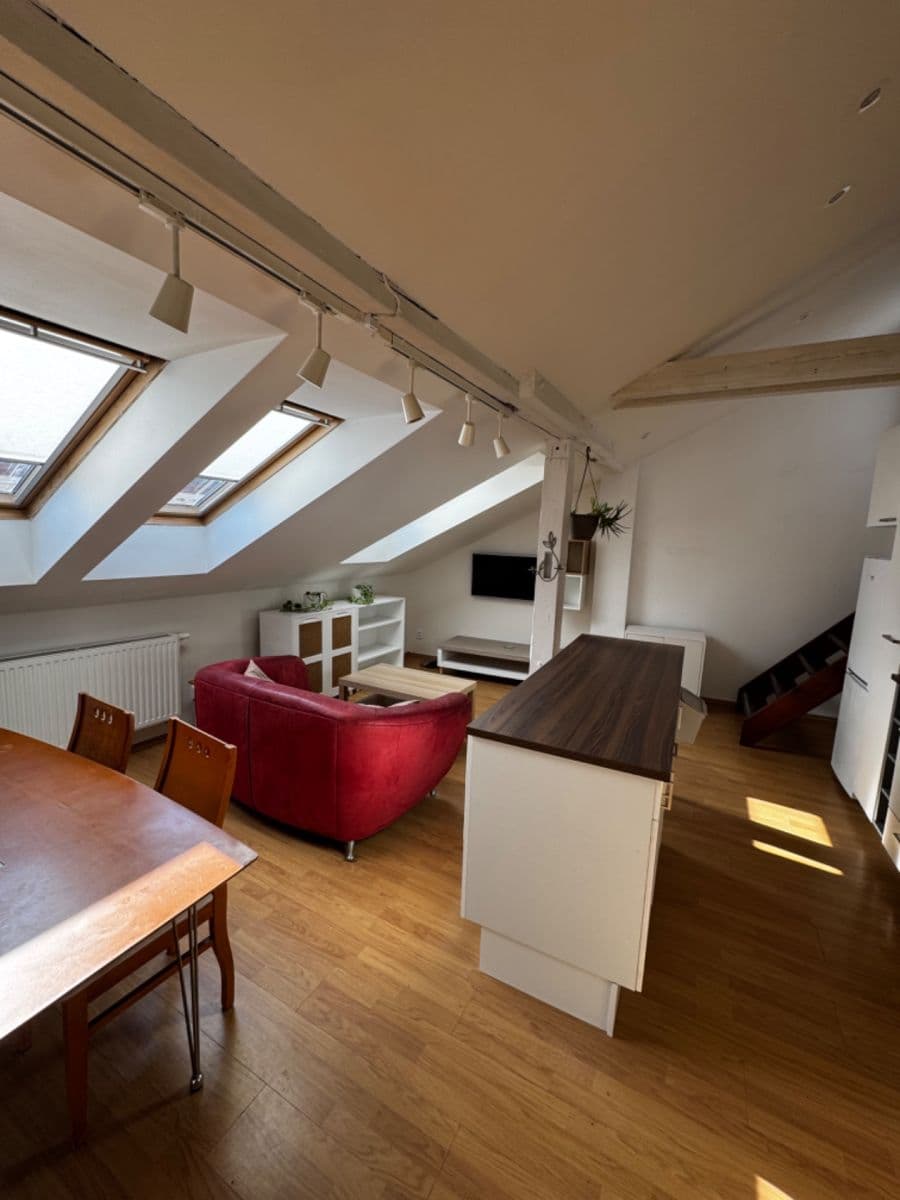 Pronájem bytu 2+kk 54 m², Grafická, Praha, Praha Pronájem bytu 2+kk 54 m², Grafická, Praha, Praha